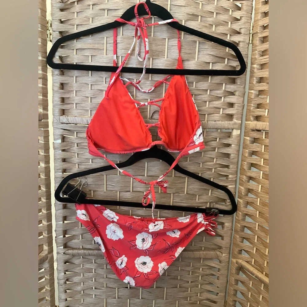 Billabong Pink Floral Strappy Bikini Set - Picture 2 of 6